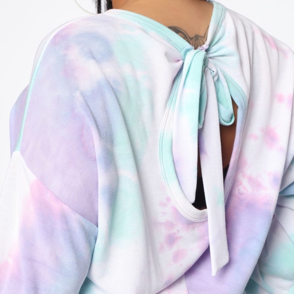 NWT PLUS FN “Bright Out There” tie dye short set - Picture 4 of 7